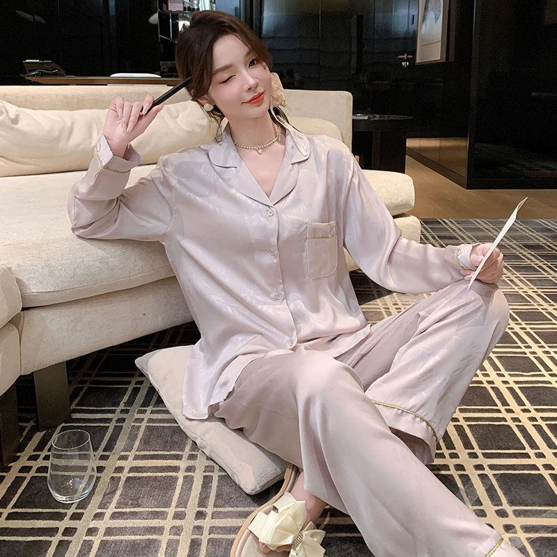 2025冰丝系列女式春秋清凉透气显瘦时尚百搭爆款长袖长裤家居服套