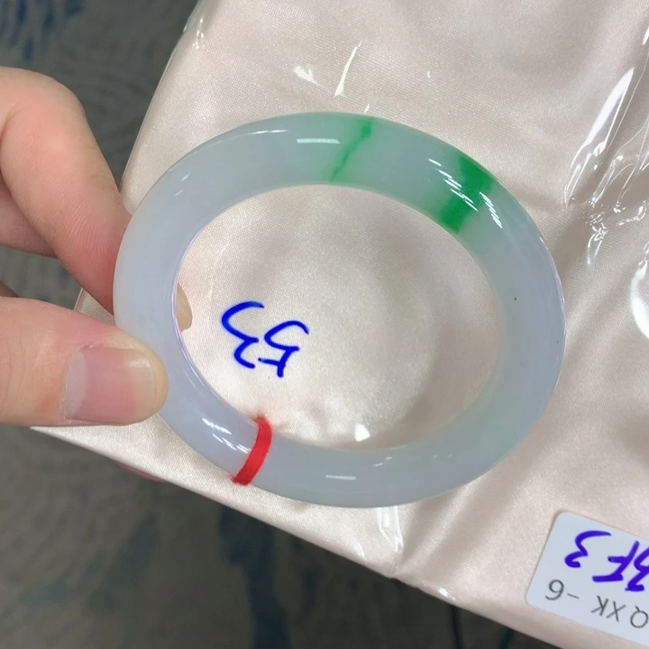 未镶嵌手镯（圆镯）翡翠翡翠