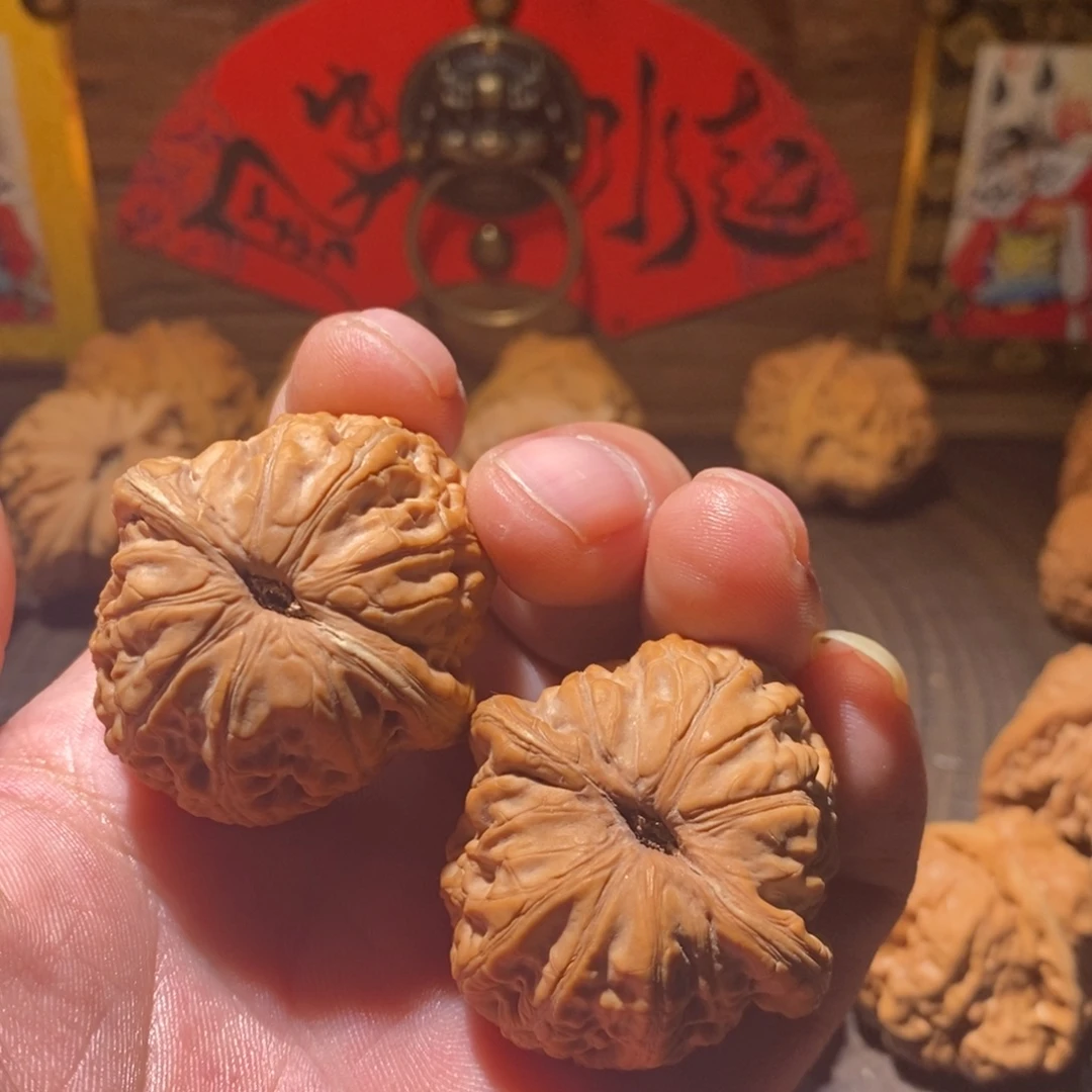 韵***律吊坠文玩核桃元宝40