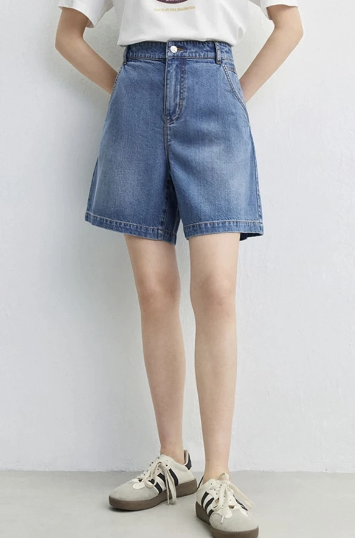 迪～2025夏季新款通勤百搭宽松直筒短裤纯色高腰牛仔裤女