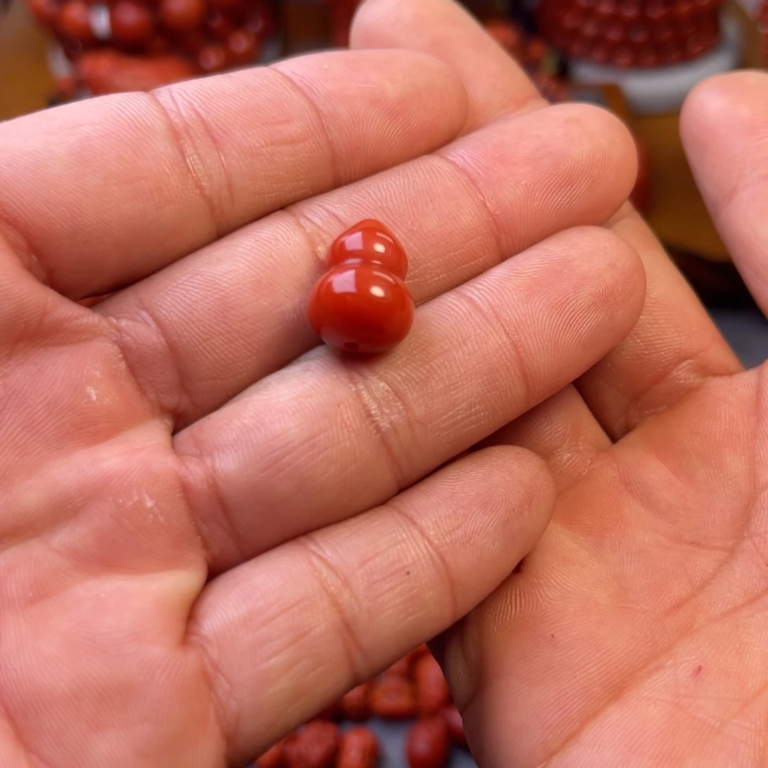 米***多南红玛瑙未镶嵌川料精工配饰