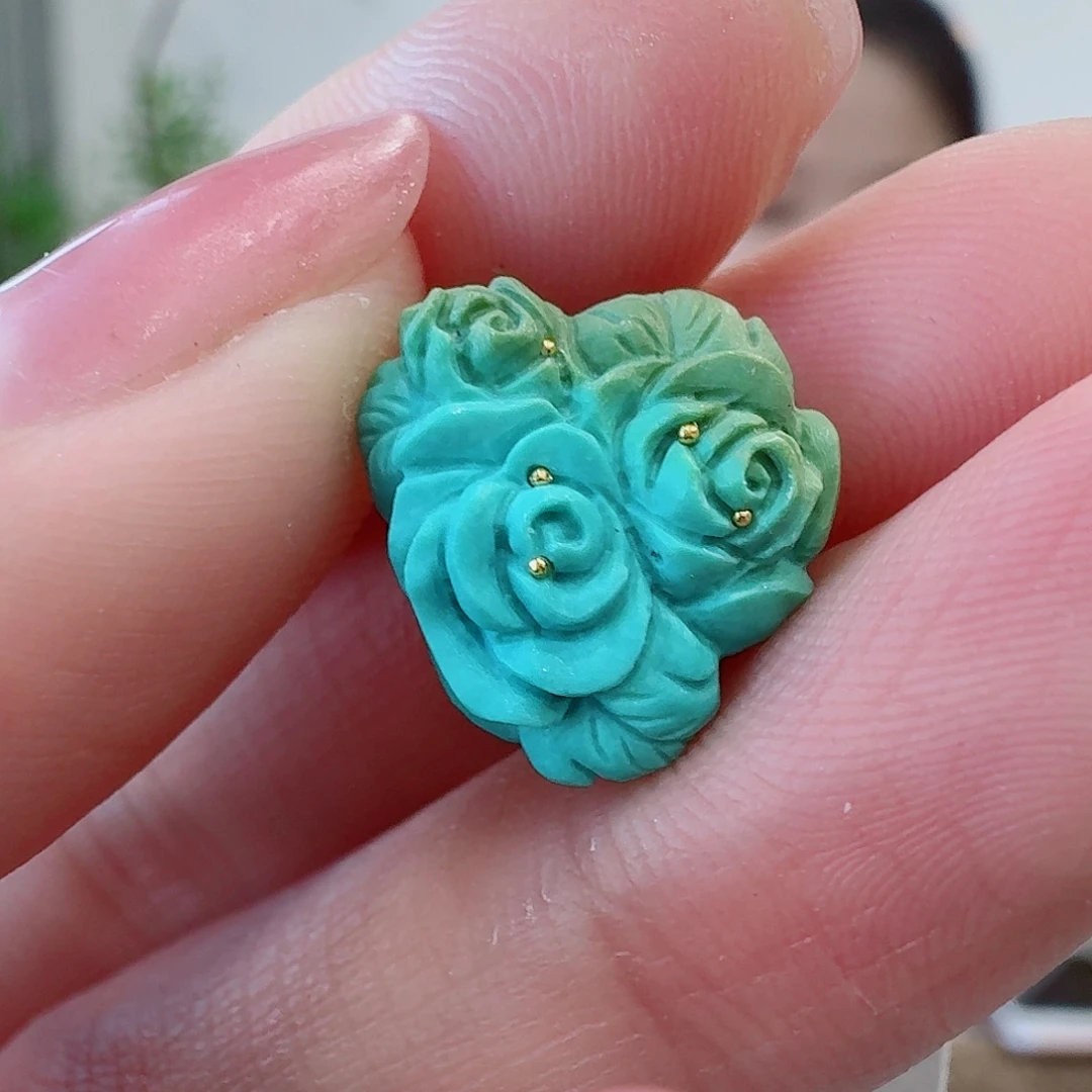 绿松石未镶嵌珠宝奇石