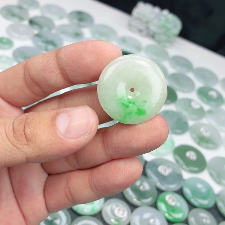 翡翠未镶嵌颈饰缅甸天然A货翡翠29.2-6.2