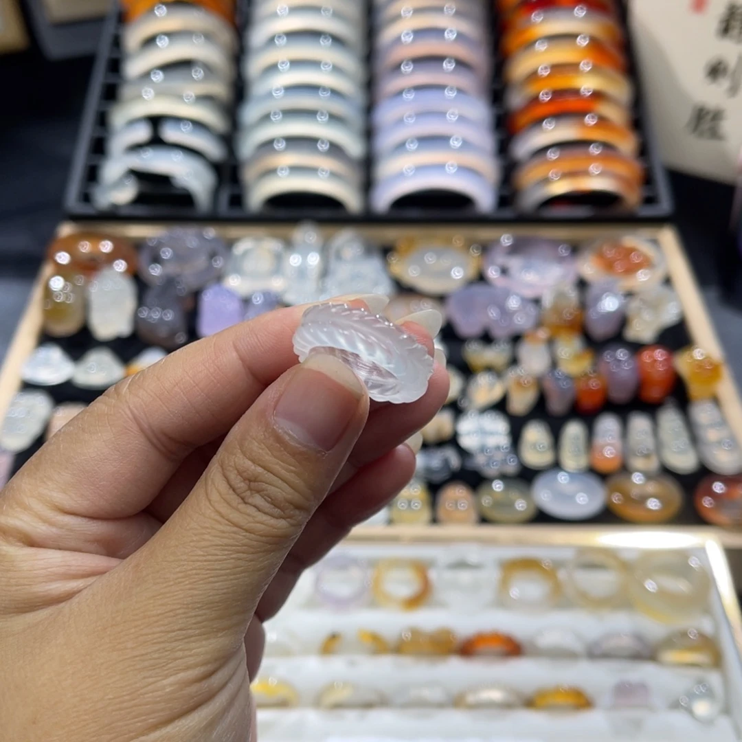 玛瑙/玉髓未镶嵌项链