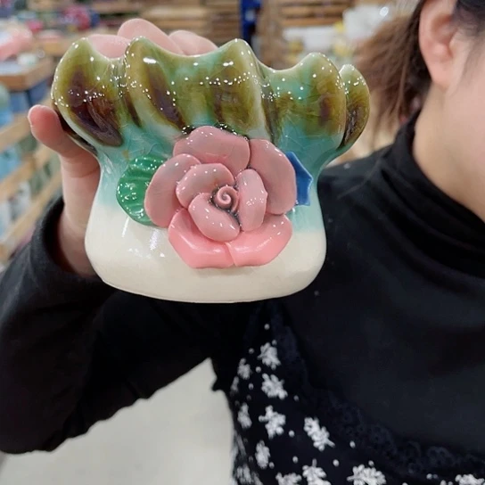 陶瓷直播间已有一年