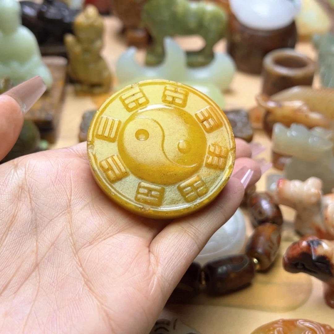 【闪购商品】蛇纹石玉颈饰未镶嵌皮带