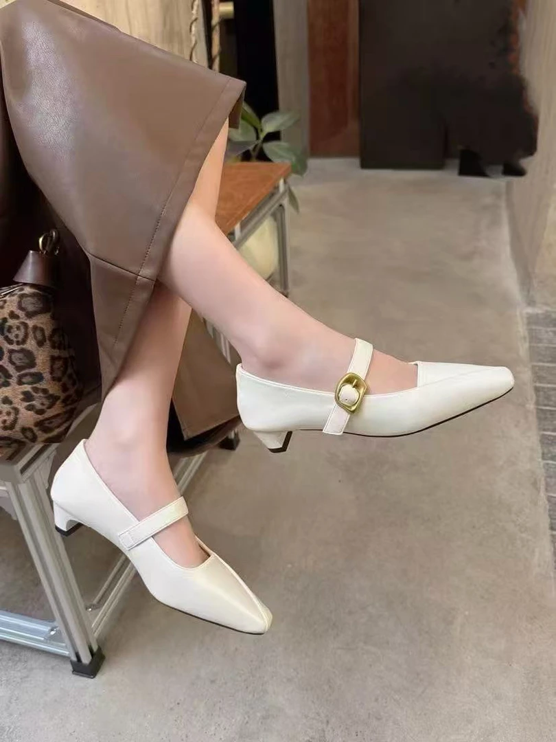 王时尚女装洋气小单鞋