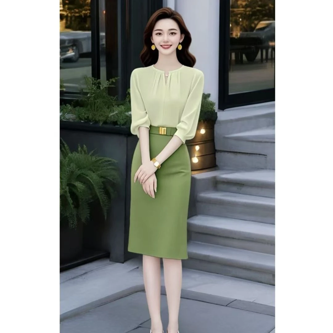 通勤法式大码两件套2025春季新款简约纯色上衣显瘦遮肉半裙套装