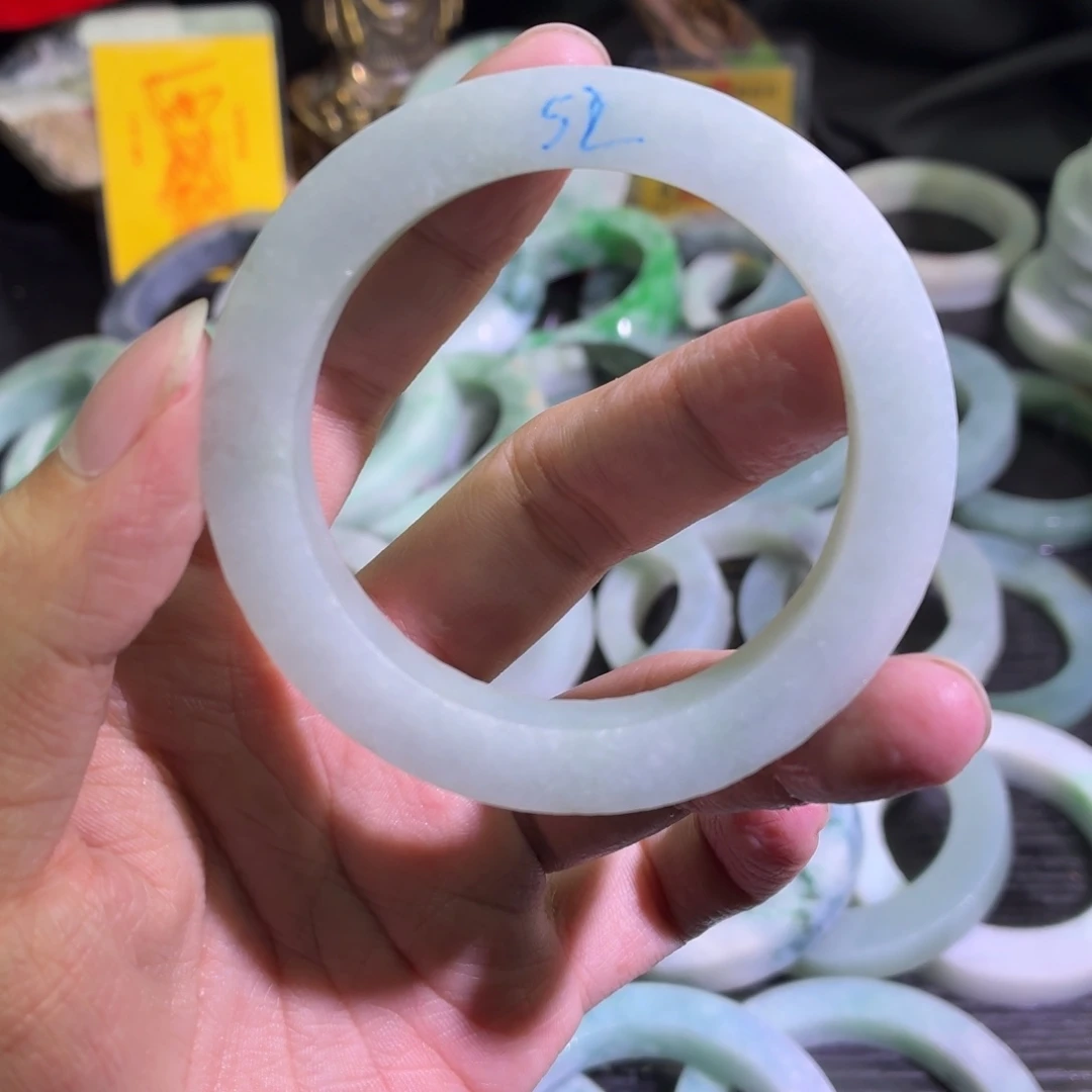 定制翡翠未镶嵌天然翡翠A货毛胚手镯定制