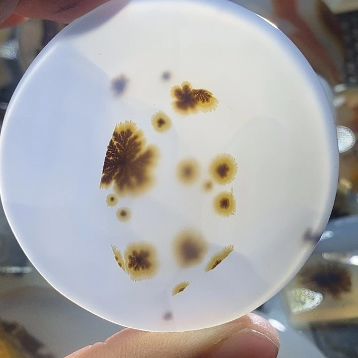 未镶嵌颈饰玛瑙/玉髓