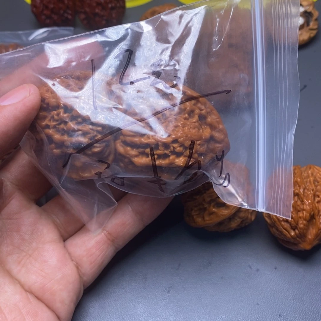 康***超桃核吊坠官帽福利
