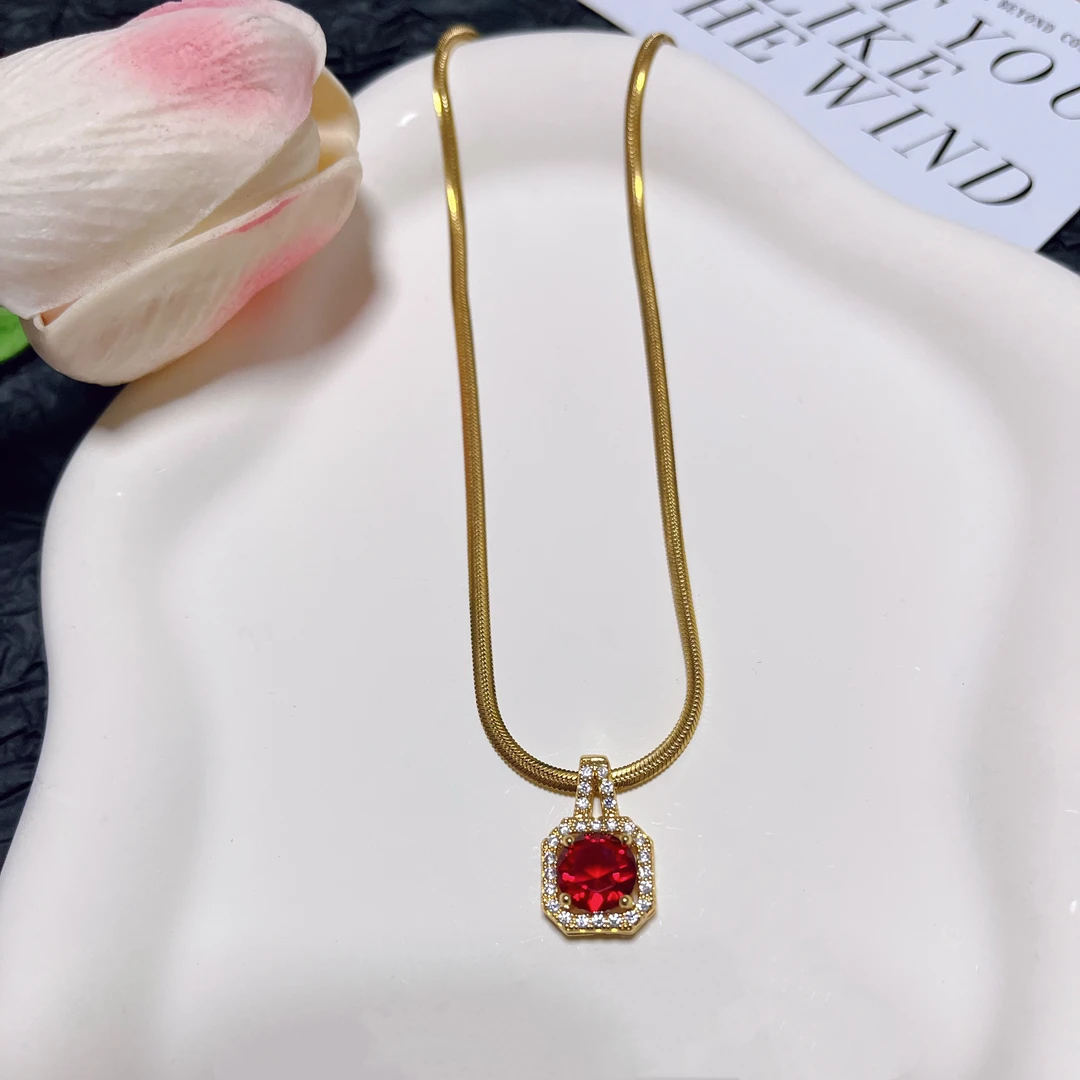 钛钢项链 2562钛钢高定蛇骨链红方糖锁骨项链（长45）