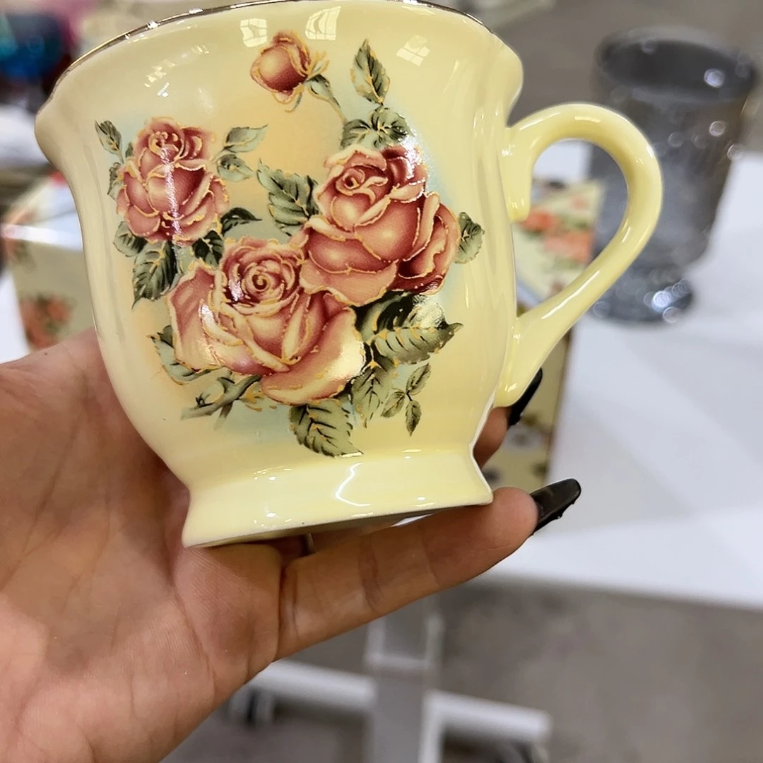 高端的正品陶瓷餐具6666666666