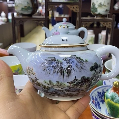 摆件陶瓷艺术品收藏