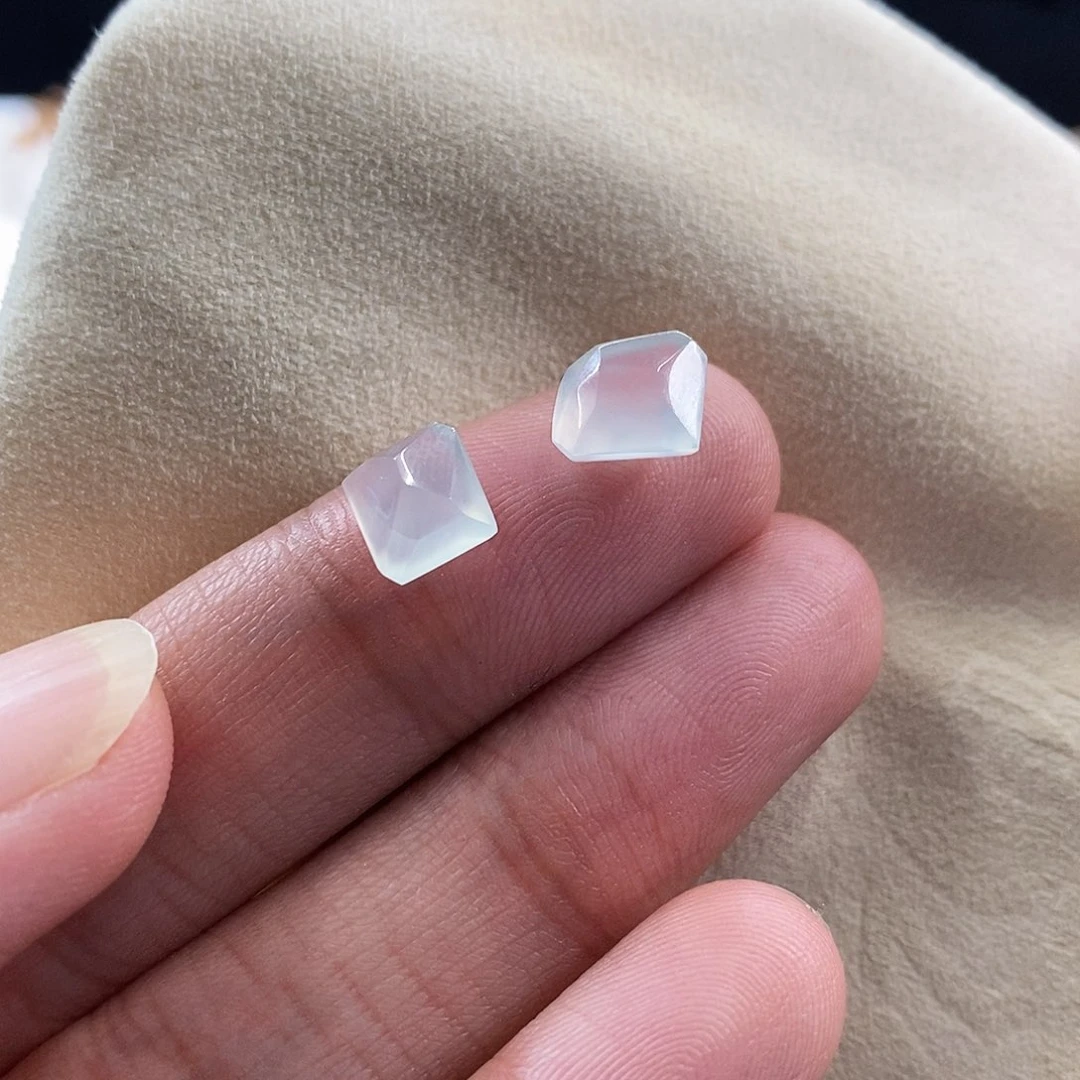 散珠翡翠一对白冰