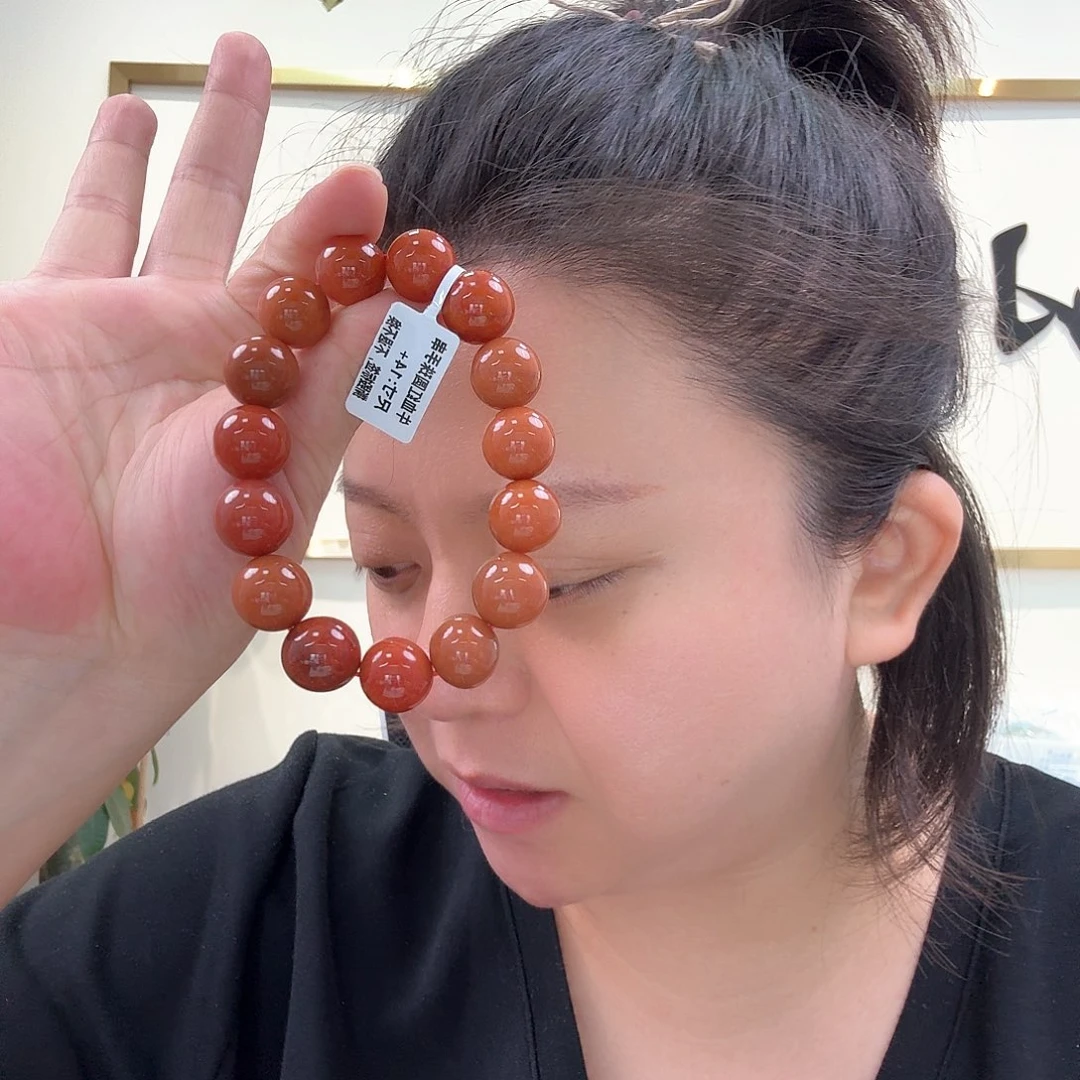 南红玛瑙未镶嵌珠宝奇石116