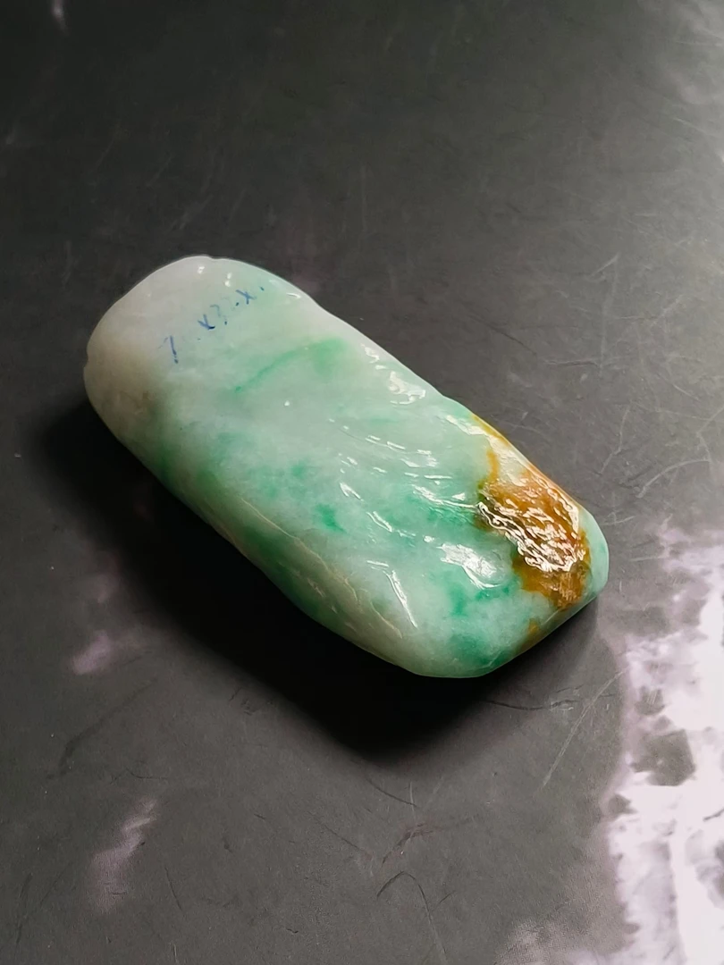 非金属仿水晶吊坠 吊坠雕刻通透仿古俏色