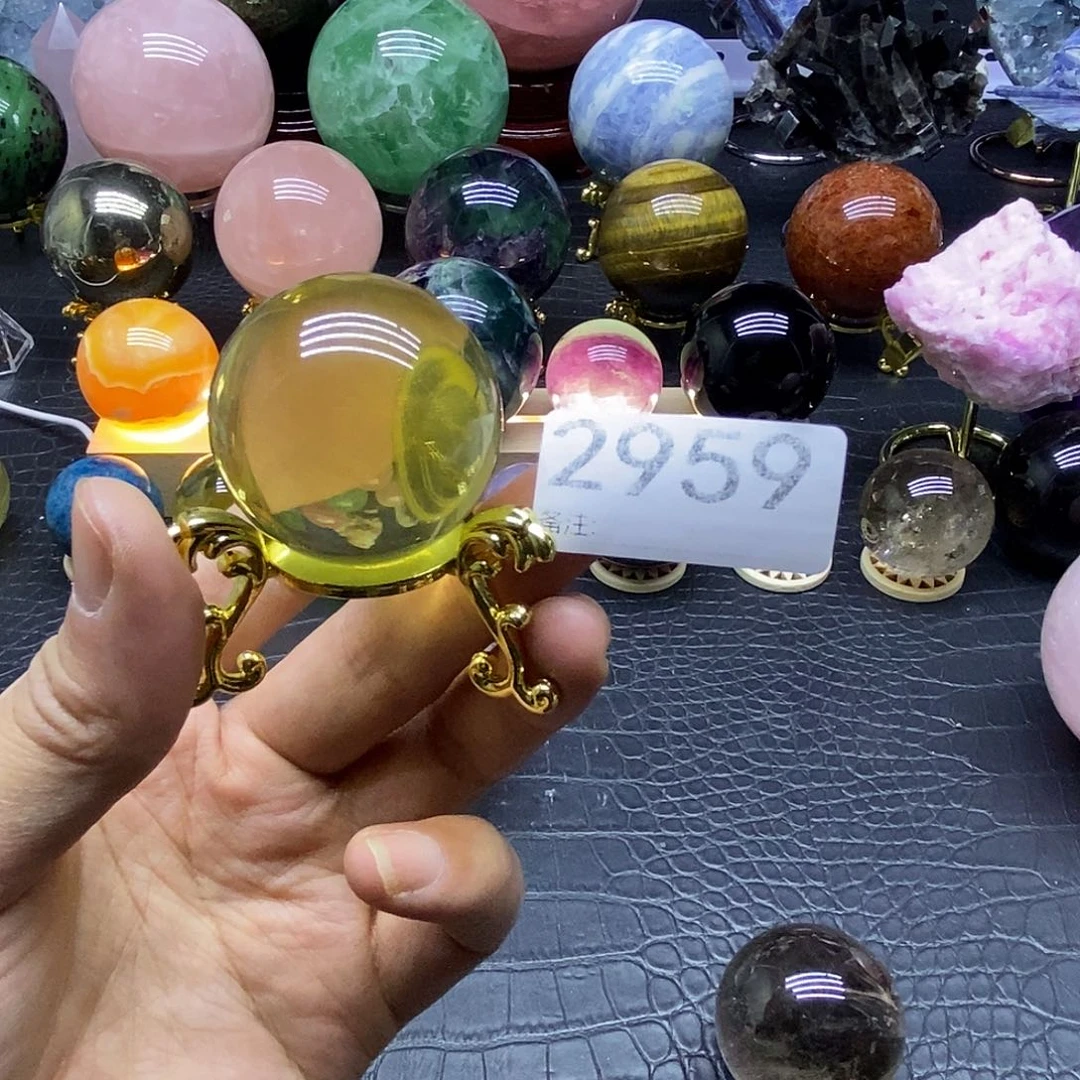 D***肠水晶大型摆件（非配饰）未镶嵌