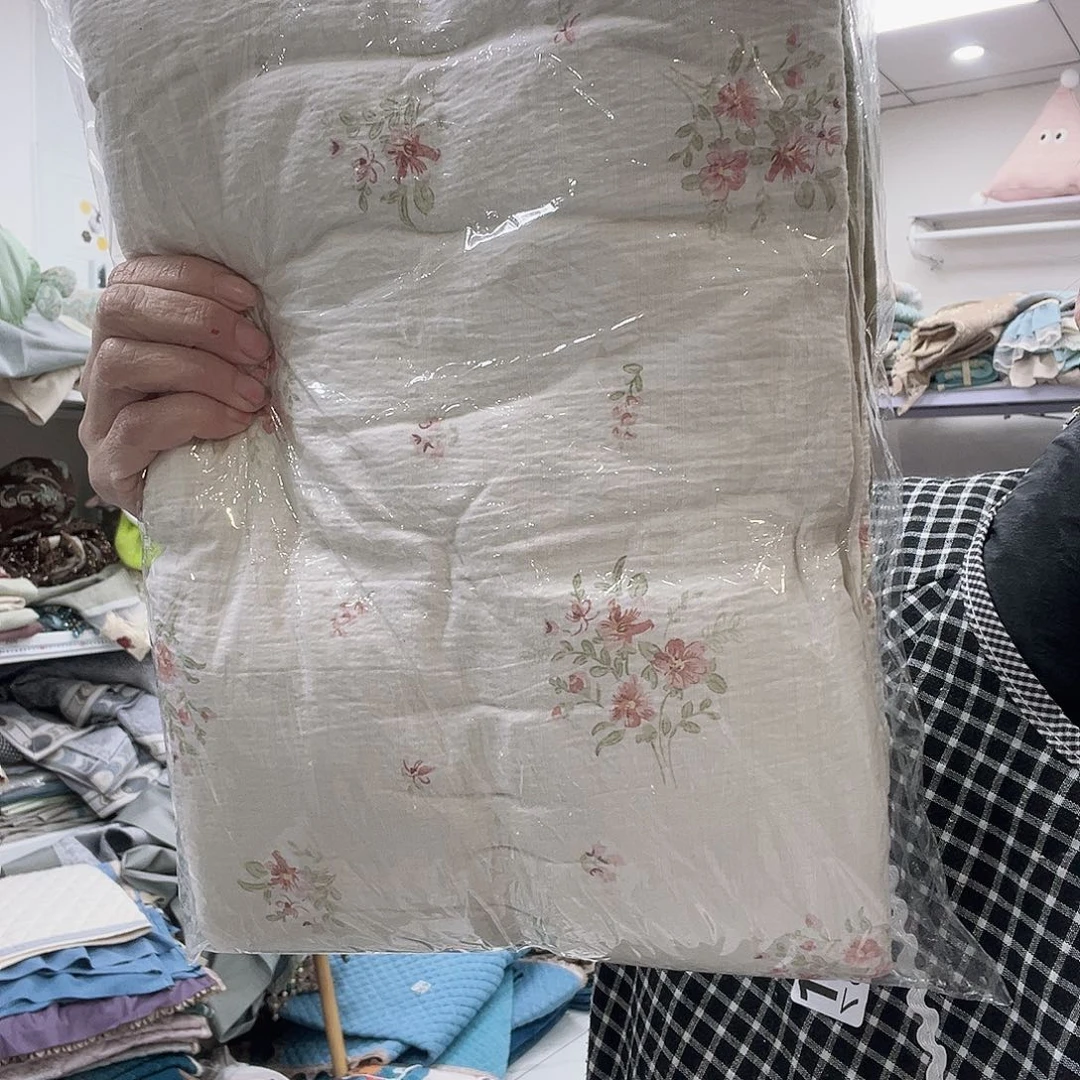 雪尼尔聚酯纤维快乐大本营在这里是