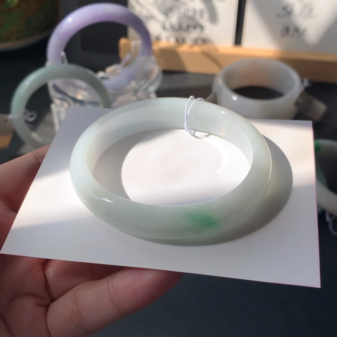 翡翠未镶嵌手镯28号53.1-46.2-12.1-6.5贵妃