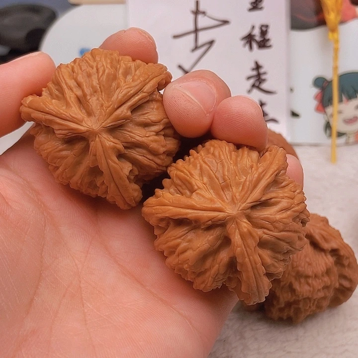 吊坠文玩核桃隔****王三棱