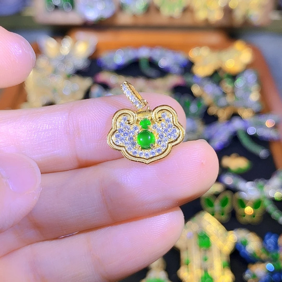 颈饰银S925镶嵌翡翠