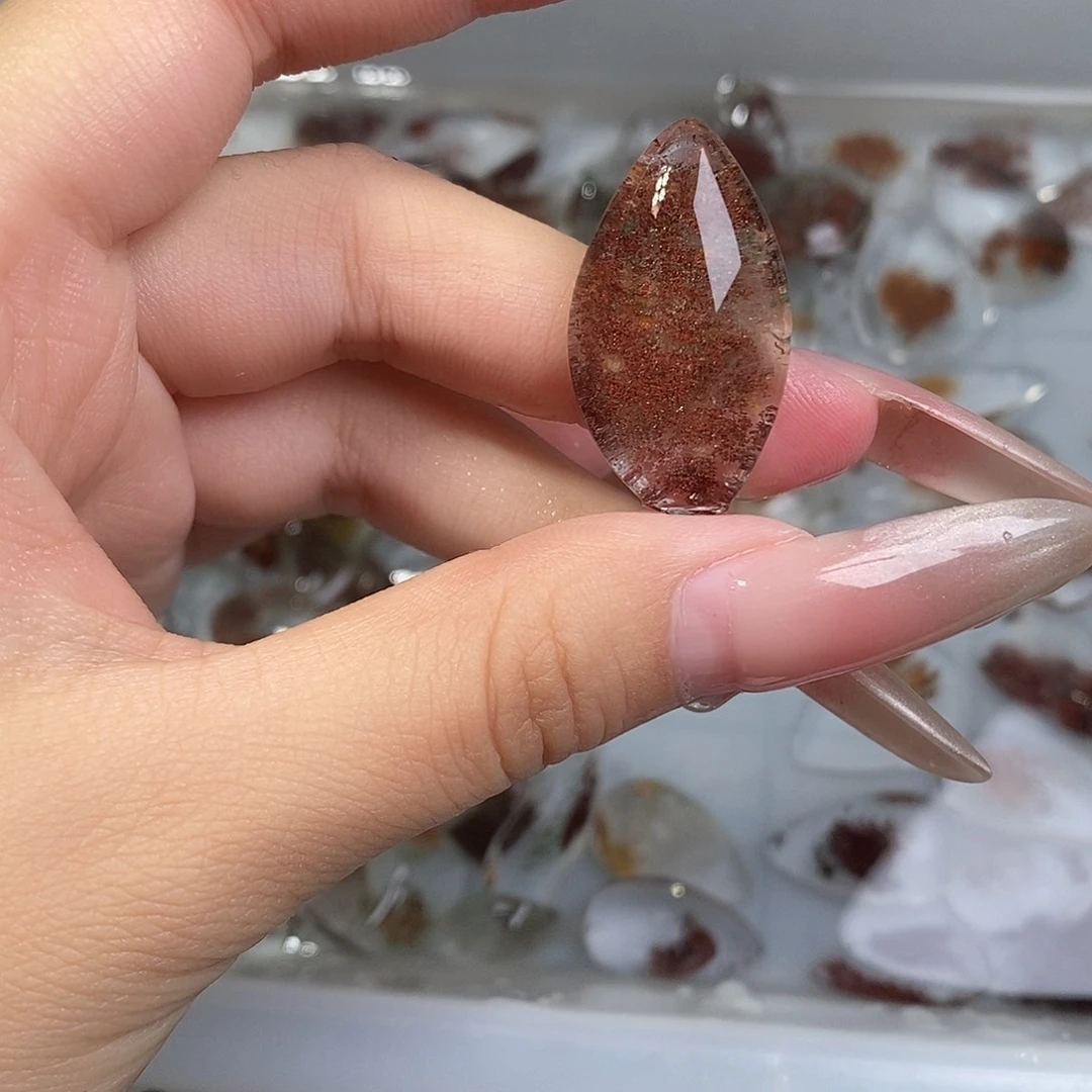 银S925镶嵌颈饰水晶