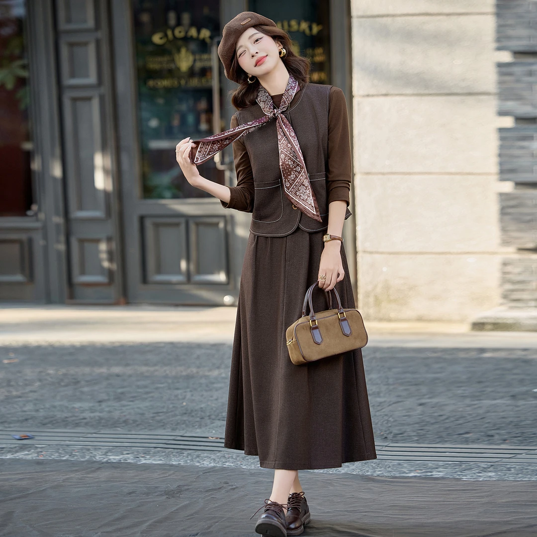 休闲时尚高级感套装女2025年秋季新款气质休闲百搭裙子马甲三件套