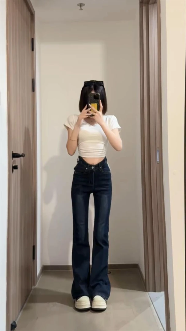 丰胯辣妹V腰微喇牛仔裤女低腰显瘦弹力显瘦显身材紧身春夏款