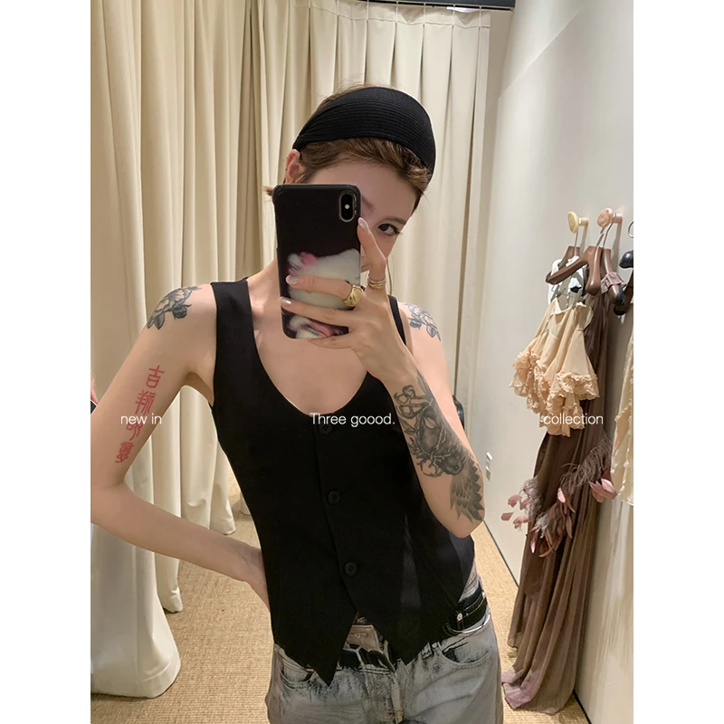 THREE GOOOD/三吉甜酷辣妹背心女后背镂空设计蕾丝上衣Y725U02270