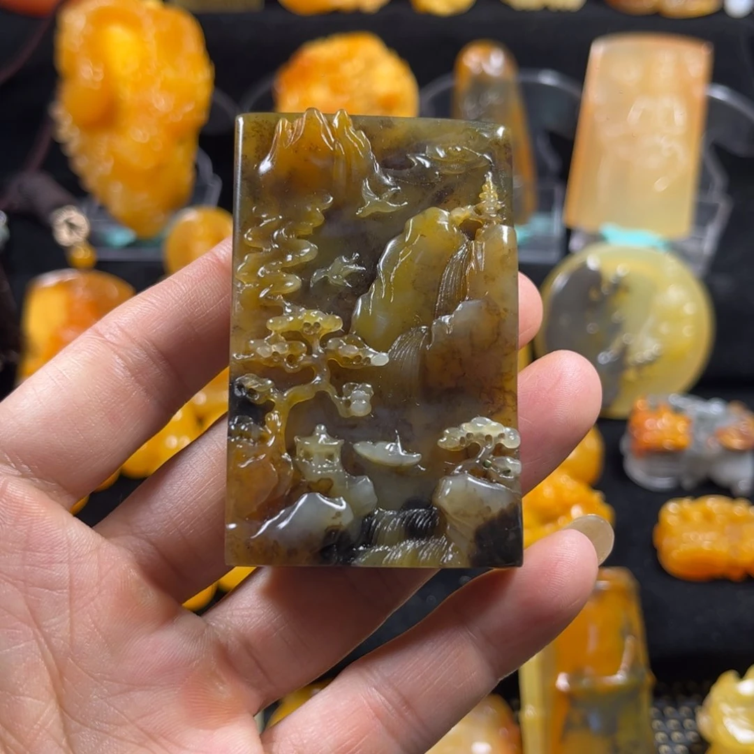 石英质玉（黄龙玉）未镶嵌貔貅