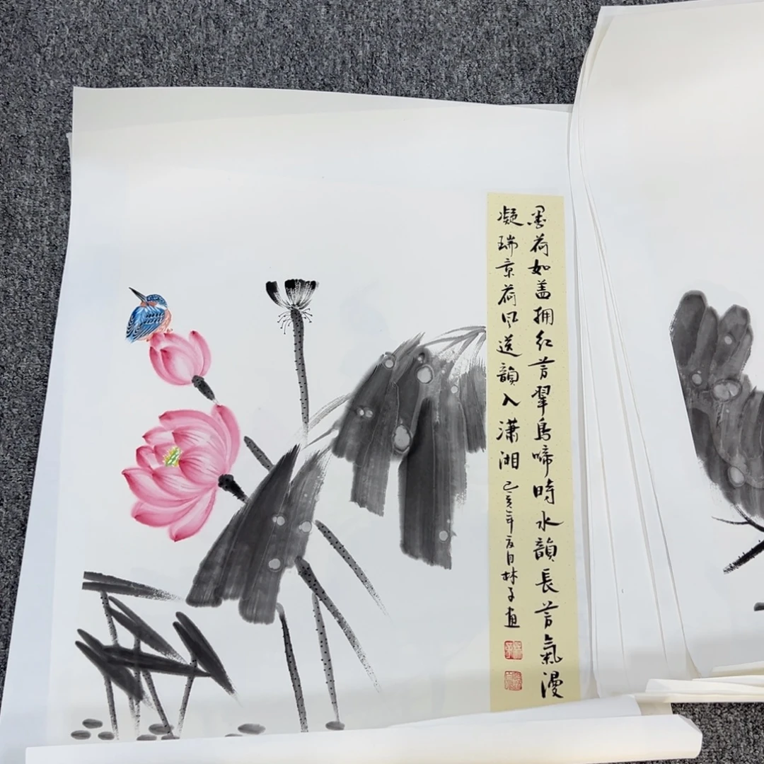 国画卖字画的小男孩