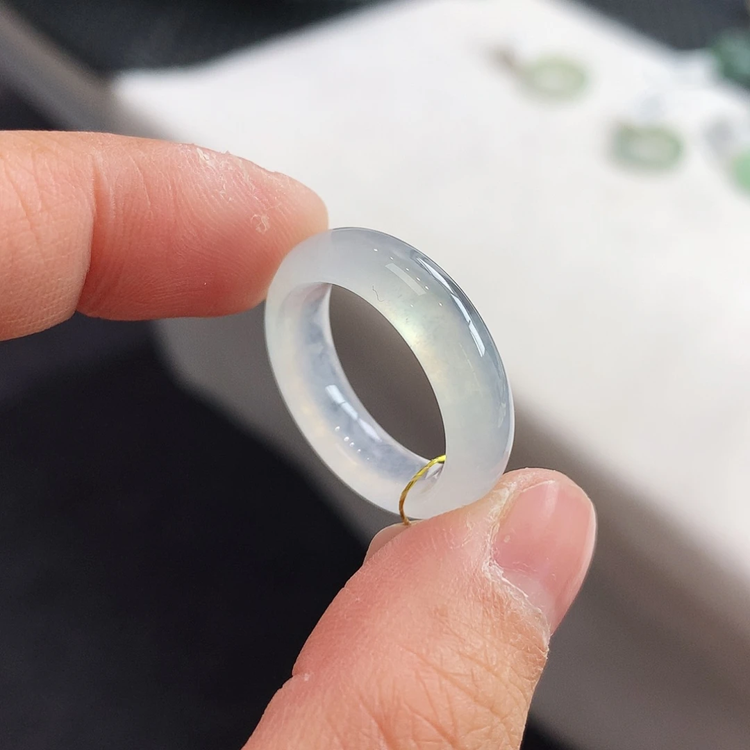 翡翠未镶嵌戒指16号