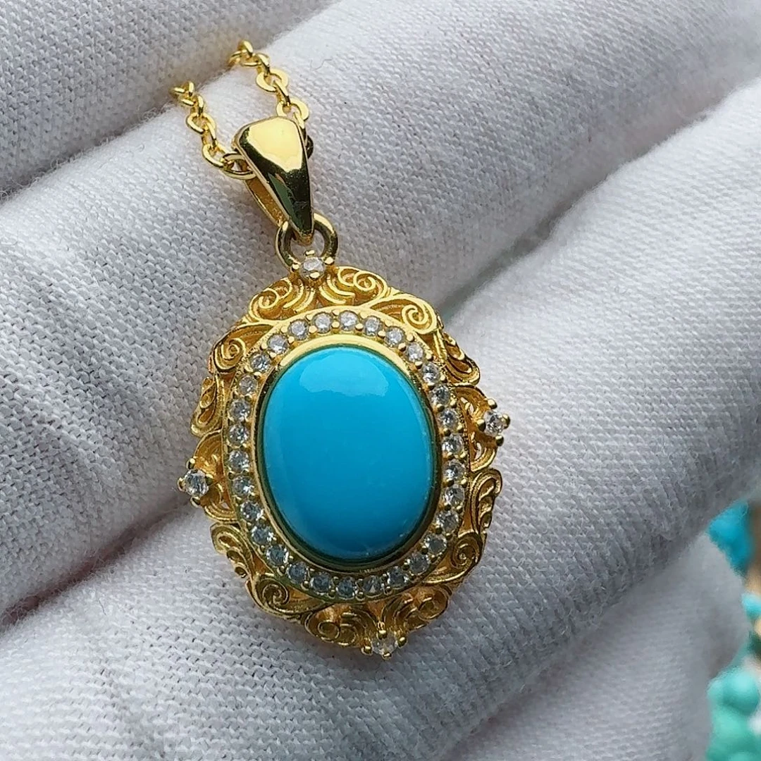 绿松石未镶嵌颈饰