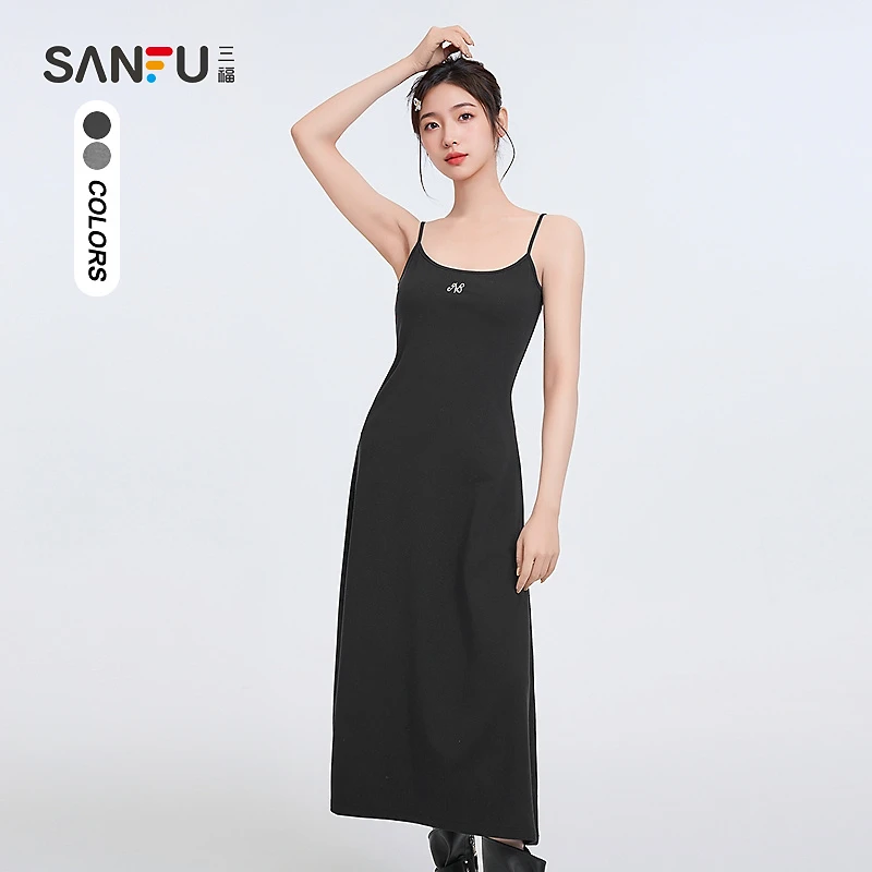 三福连衣裙2025春季小标装饰收腰A摆吊带优雅裙子女装497784