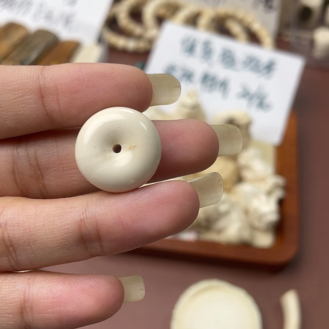 猛犸象牙手串/手链/手镯19*9牙髓平安扣