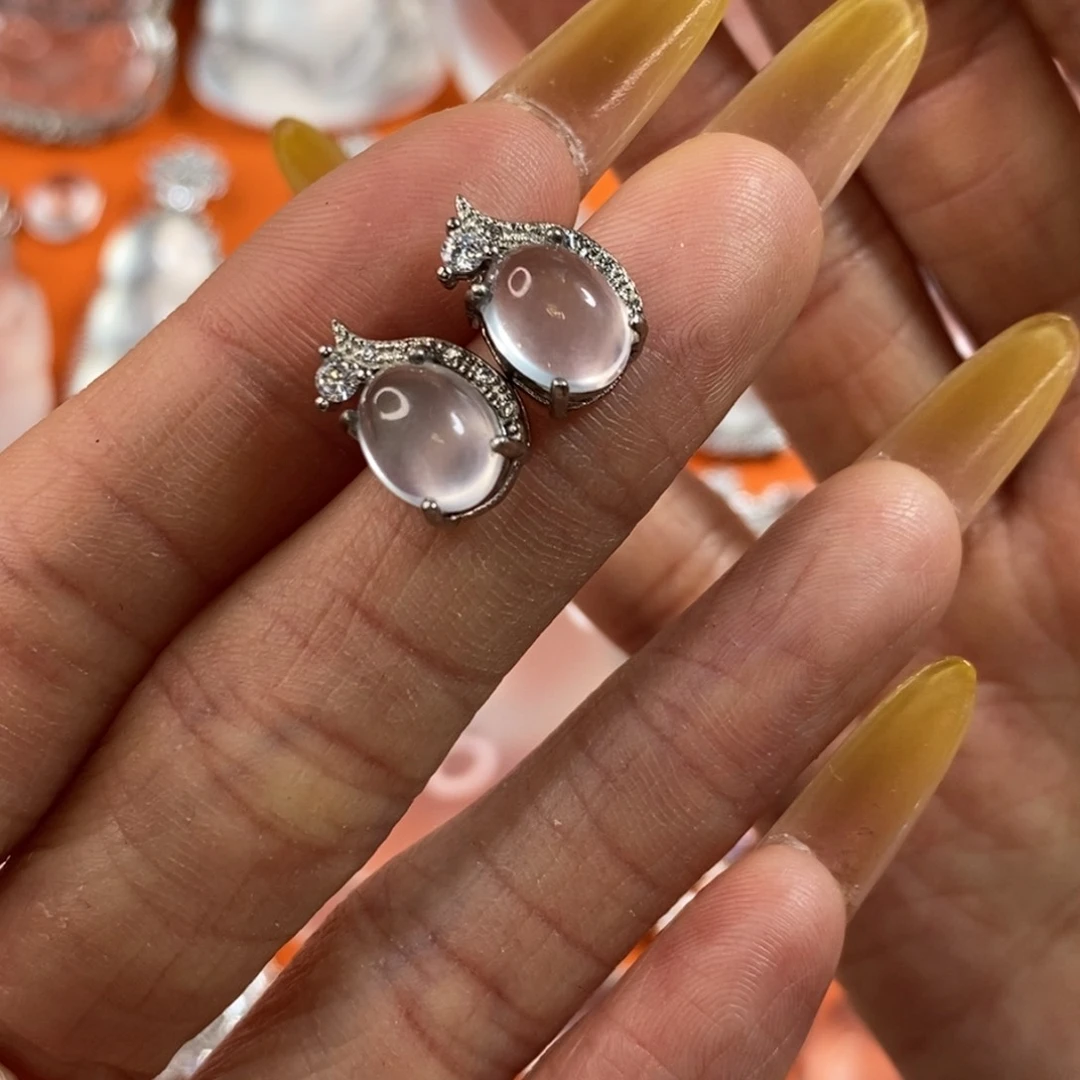 石英质玉耳钉银S925镶嵌难***涂