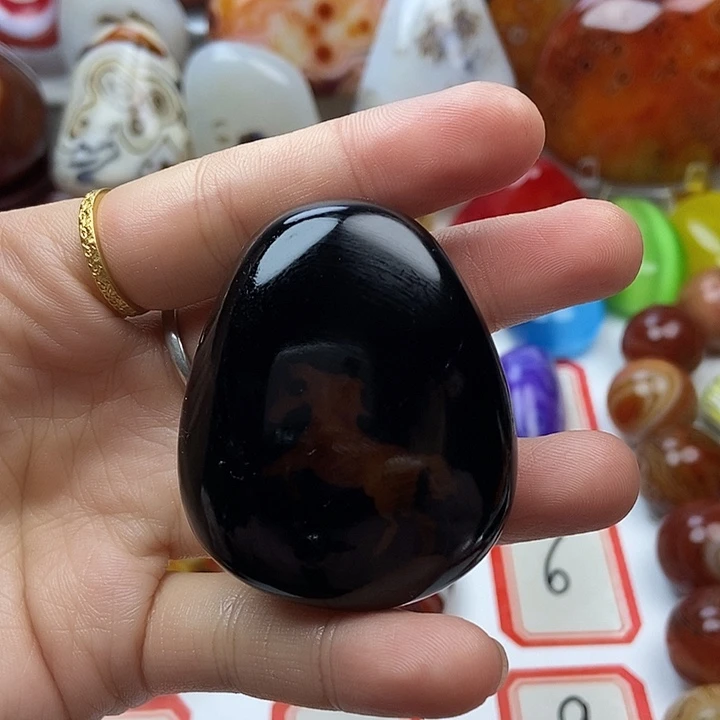 开***勒玛瑙/玉髓未镶嵌珠宝奇石