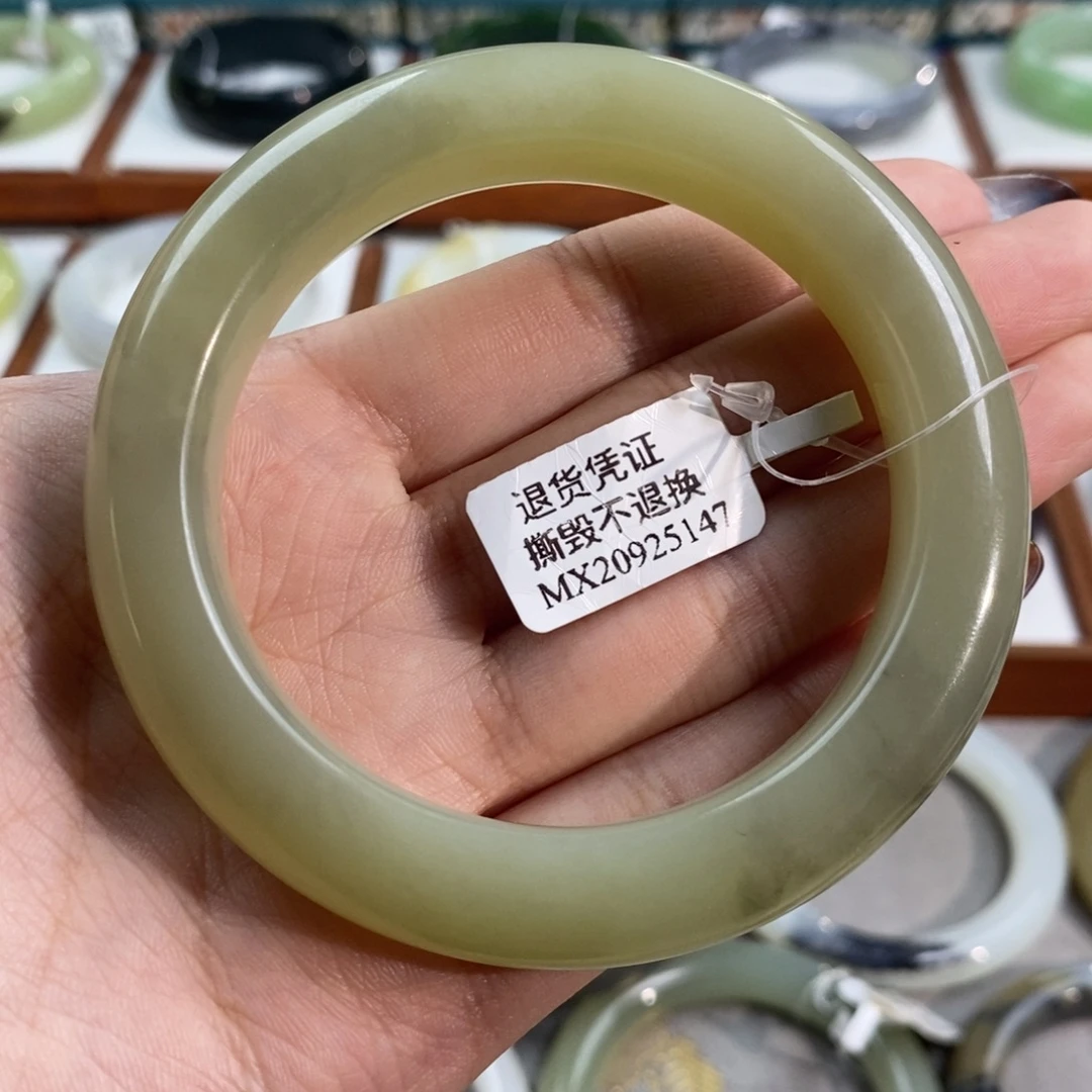 和田玉未镶嵌手镯且末黄口飘青花58/59