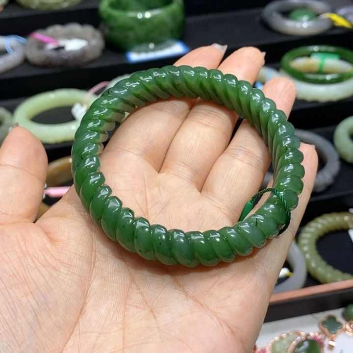 和田玉手镯57圈口1未镶嵌