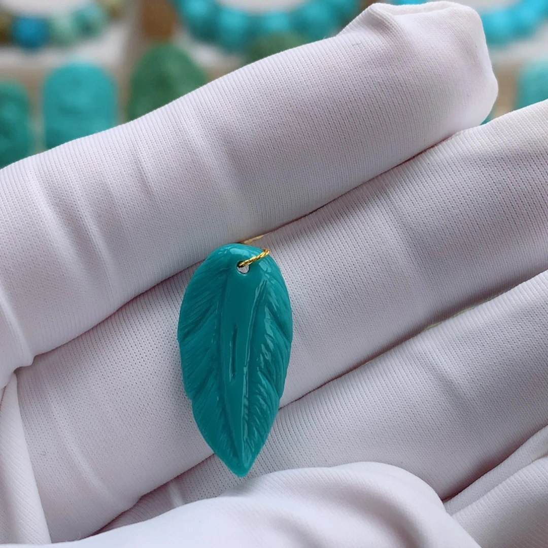 绿松石未镶嵌挂件