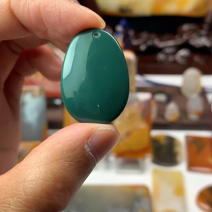 石英质玉（黄龙玉）挂件未镶嵌