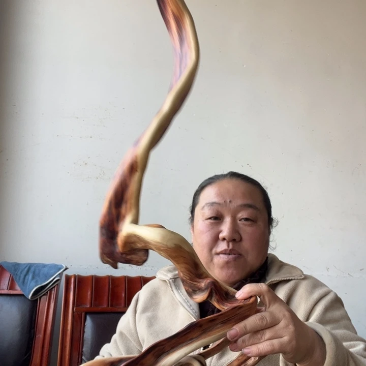 小***兵香榧木太行崖柏摆件上车