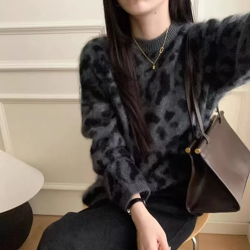 秋冬新款豹纹套头毛衣女慵懒风高级感内搭针织上衣