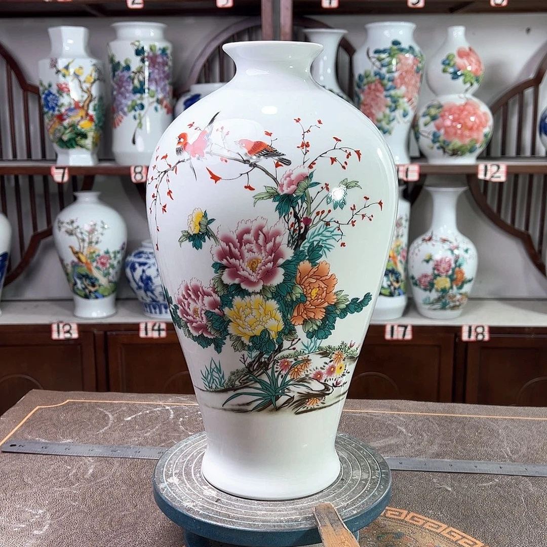 摆件景德镇陶瓷梅牡丹