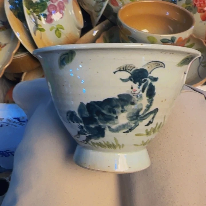 瓷片手工手绘细微不一样