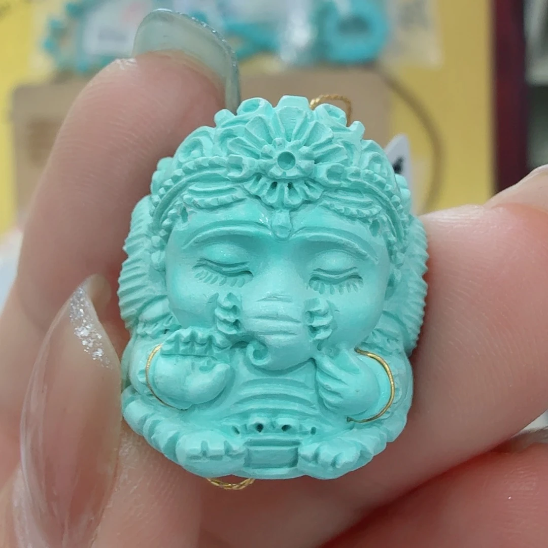 未镶嵌绿松石珠宝奇石