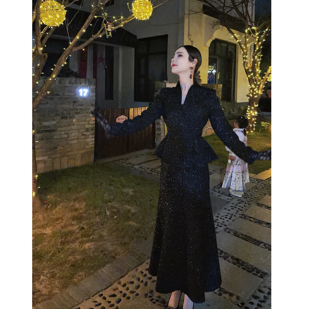 原创设计宫廷风时尚套装显瘦女士西装礼服轻奢重工手工花朵伞裙子