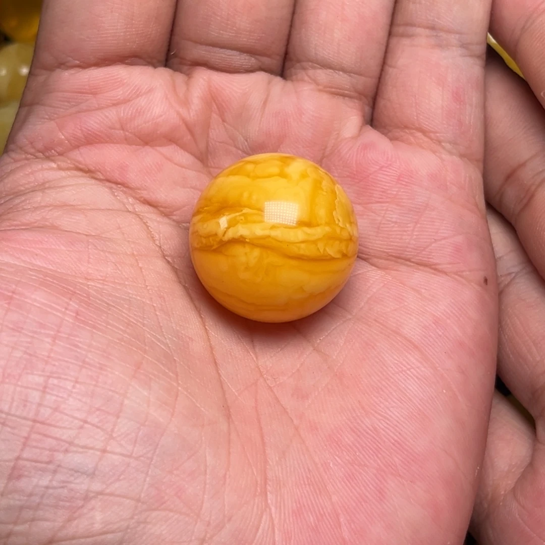 琥珀未镶嵌裸石蜜蜡焦皮微瑕27加虎皮