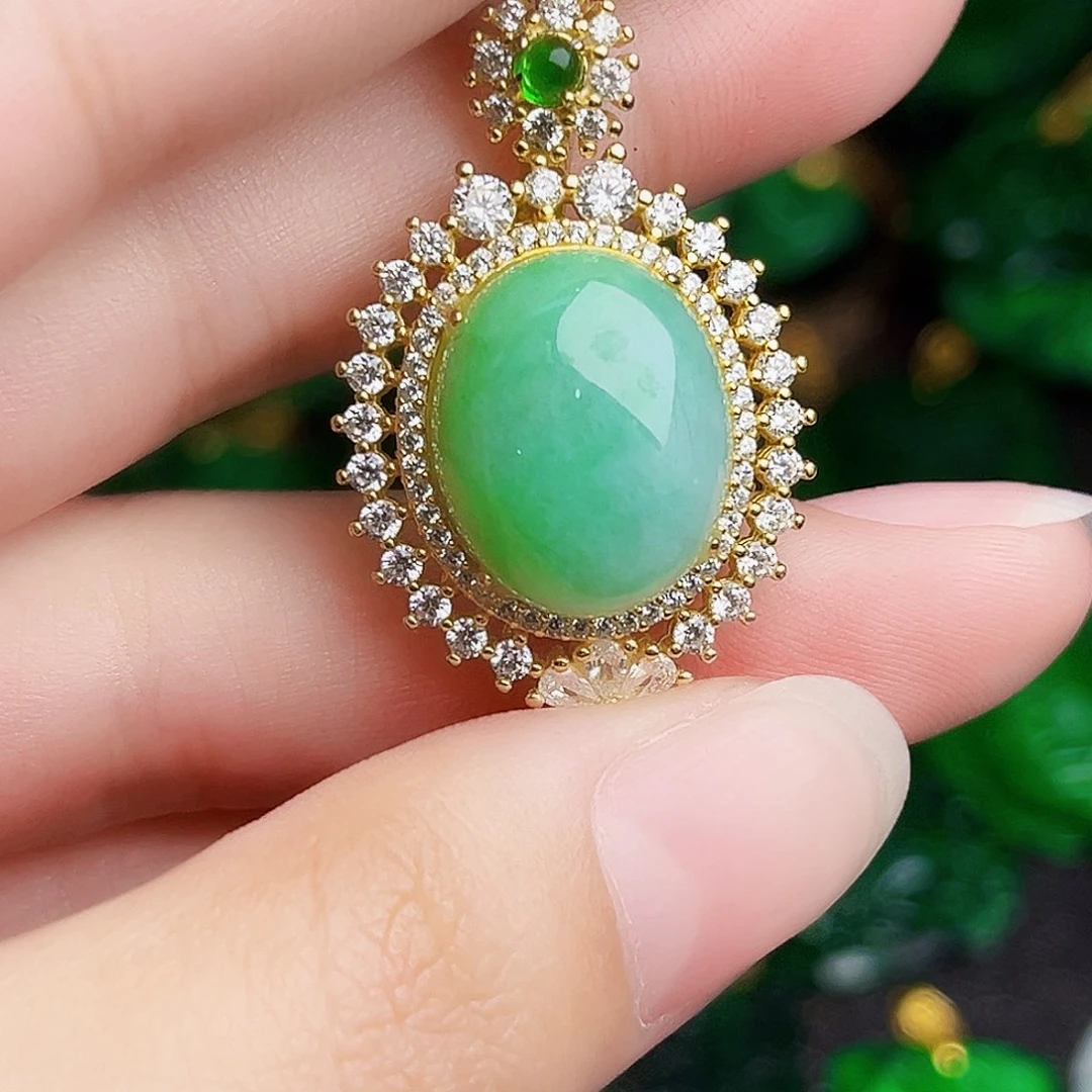 颈饰银S925镶嵌翡翠多样性